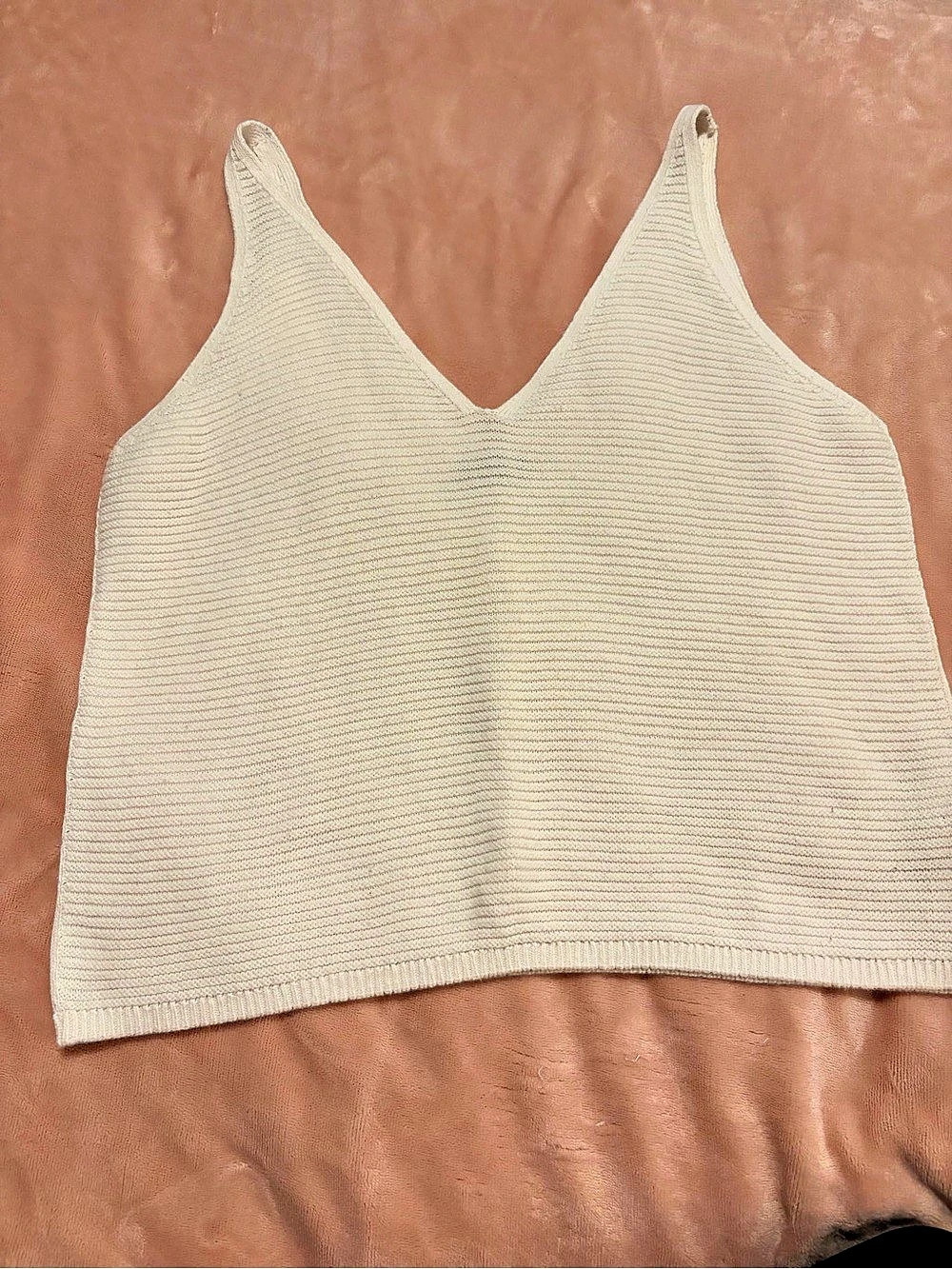 Express Knit Vacation Style V-Neck Sweater Tank